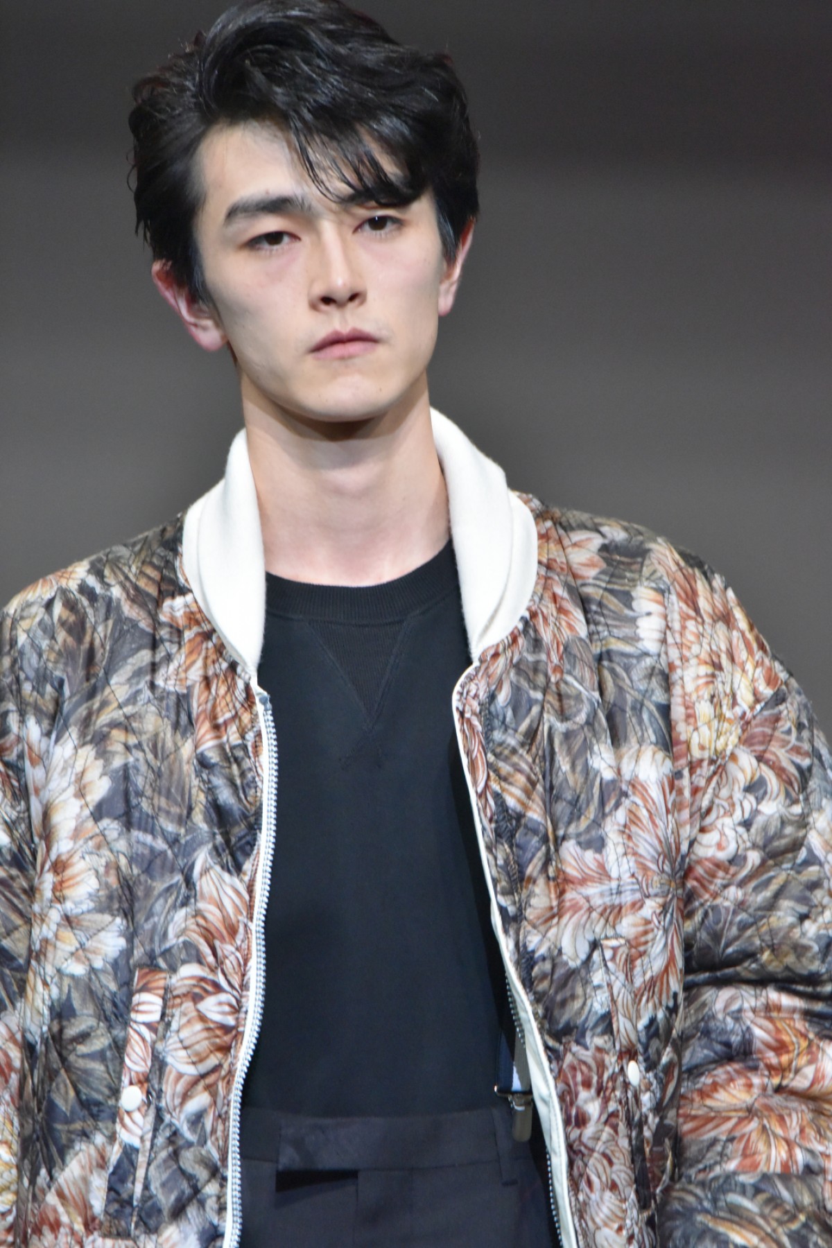 成田凌、『コード・ブルー』仲間の馬場ふみかと“ヒゲ談義”