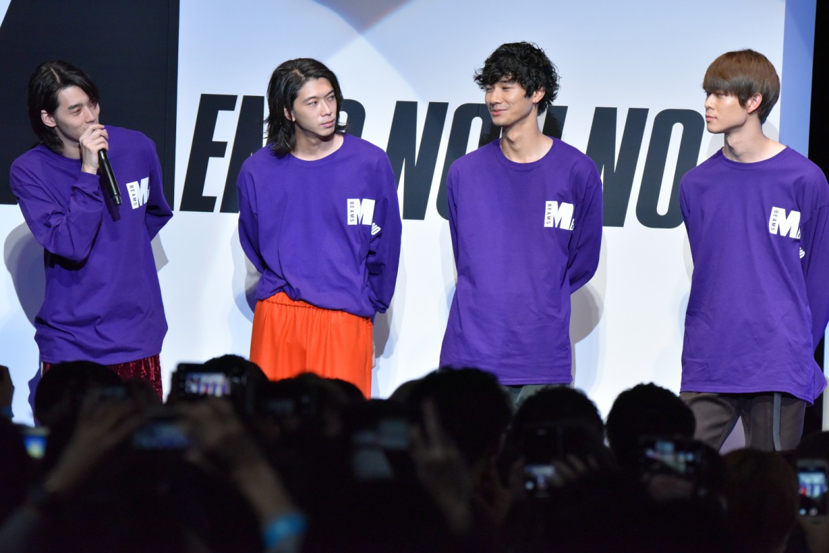 成田凌、『コード・ブルー』仲間の馬場ふみかと“ヒゲ談義”