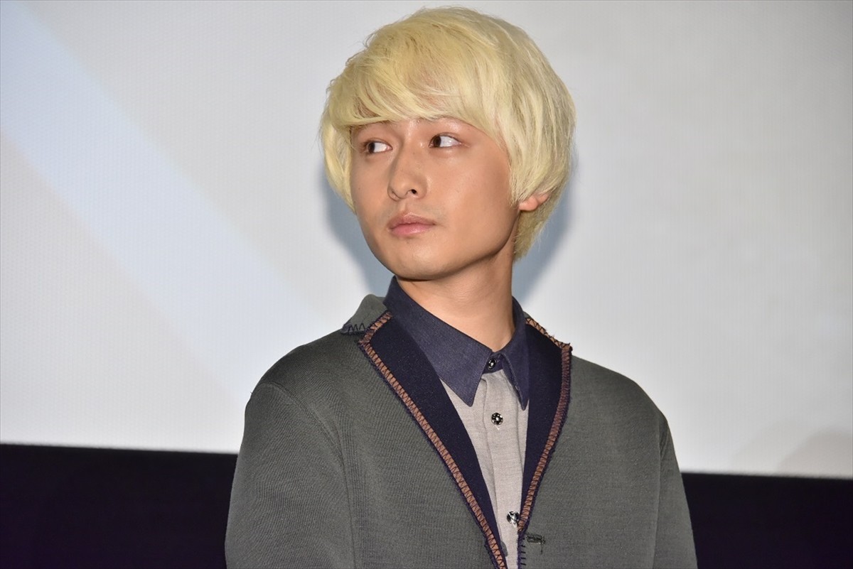 真野恵里菜、思わず号泣！ 紆余曲折あった主演映画完成披露で