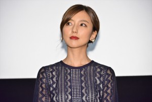 『青の帰り道』完成披露上映会に登壇した真野恵里菜