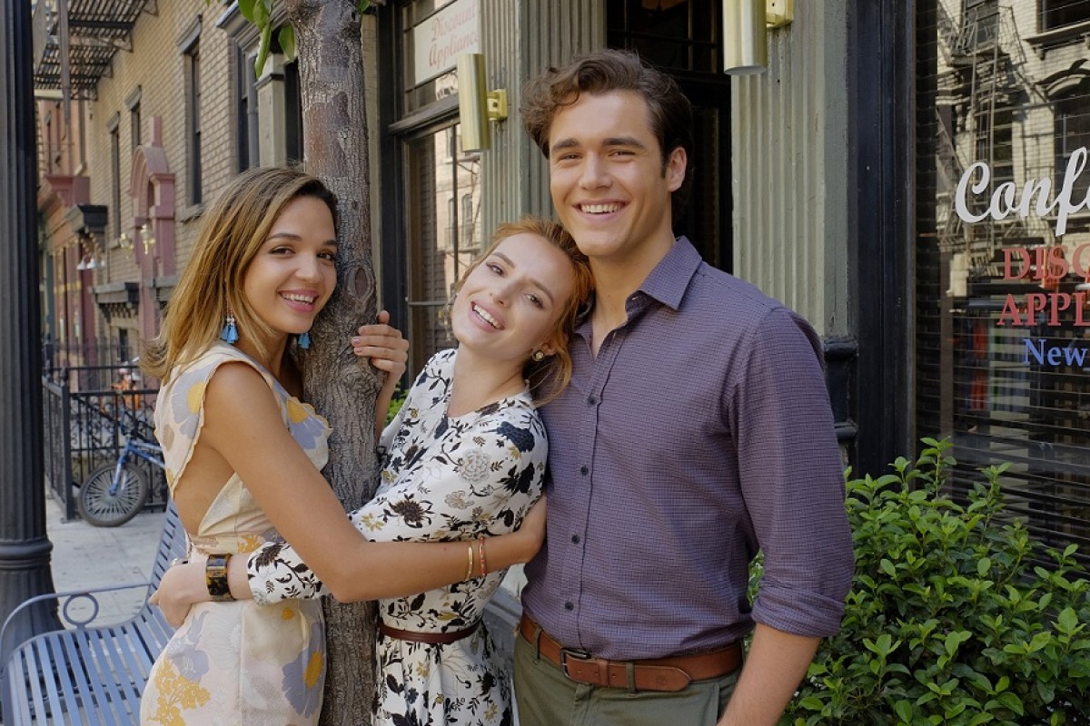 女子大生がハリウッド女優に！ベラ・ソーン主演『FAMOUS IN LOVE』日本初放送