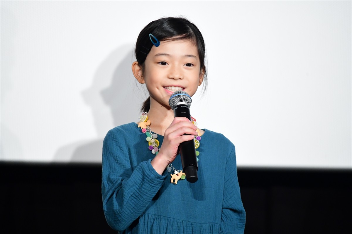 遠藤憲一、子役の白鳥玉季に「女を振りまかずに済むから楽」と評される