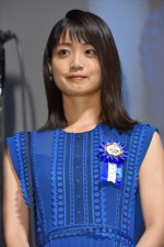 「第10回TAMA映画賞」授賞式に登場した深川麻衣