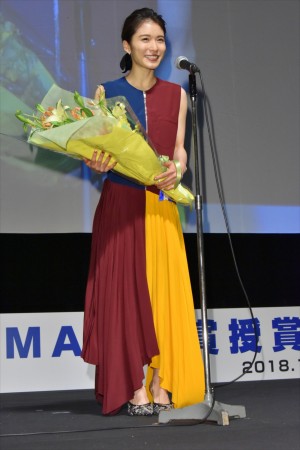 「第10回TAMA映画賞」授賞式に登場した松岡茉優