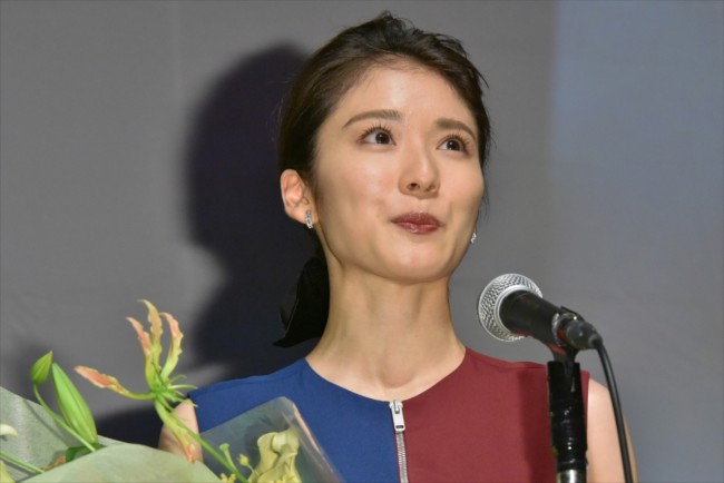 「第10回TAMA映画賞」授賞式に登場した松岡茉優