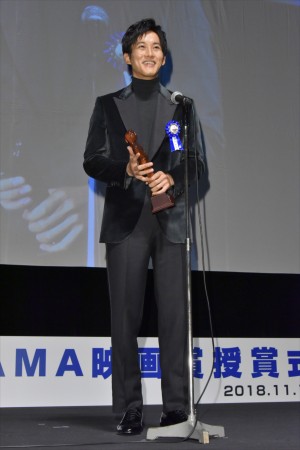 「第10回TAMA映画賞」授賞式に登場した松坂桃李