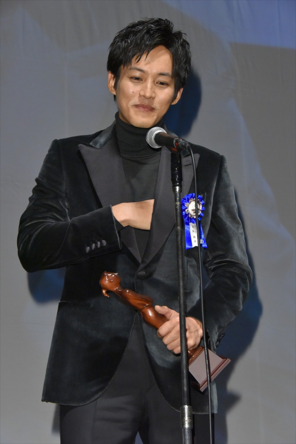 松坂桃李、鬼マネージャーとの10年を回想「メンタルはボロ雑巾」