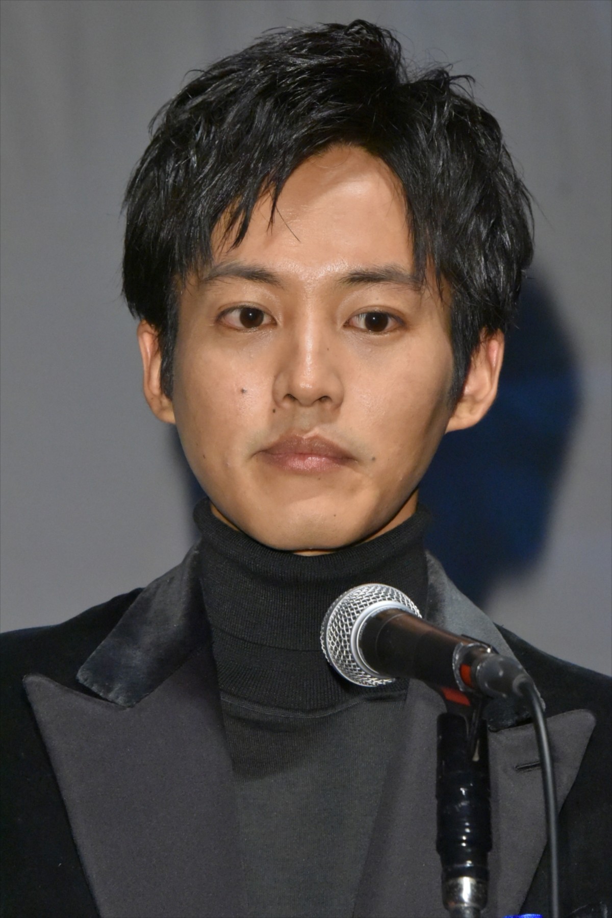 松坂桃李、鬼マネージャーとの10年を回想「メンタルはボロ雑巾」