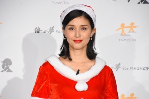 「俺の夢」クリスマスプレゼントキャンペーンPRイベントに登壇した橋本マナミ