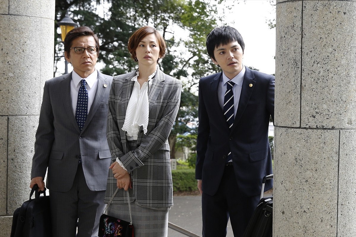 今夜『リーガルV』、カラテカ矢部が結婚詐欺の被害に…!?