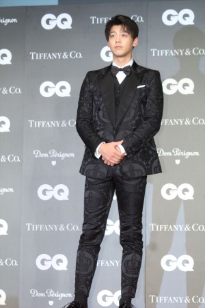 「GQ MEN OF THE YEAR 2018」授賞式・記者発表会に登場した竹内涼真
