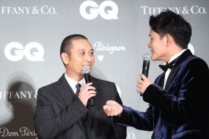 （左から）「GQ MEN OF THE YEAR 2018」授賞式・記者発表会に登場した大悟（千鳥）、ノブ（千鳥）