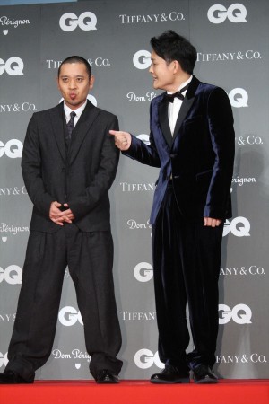 （左から）「GQ MEN OF THE YEAR 2018」授賞式・記者発表会に登場した大悟（千鳥）、ノブ（千鳥）