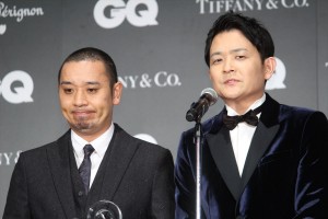 （左から）「GQ MEN OF THE YEAR 2018」授賞式・記者発表会に登場した大悟（千鳥）、ノブ（千鳥）