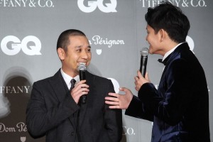 （左から）「GQ MEN OF THE YEAR 2018」授賞式・記者発表会に登場した大悟（千鳥）、ノブ（千鳥）