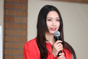 映画『ばるぼら』製作発表に登壇した二階堂ふみ