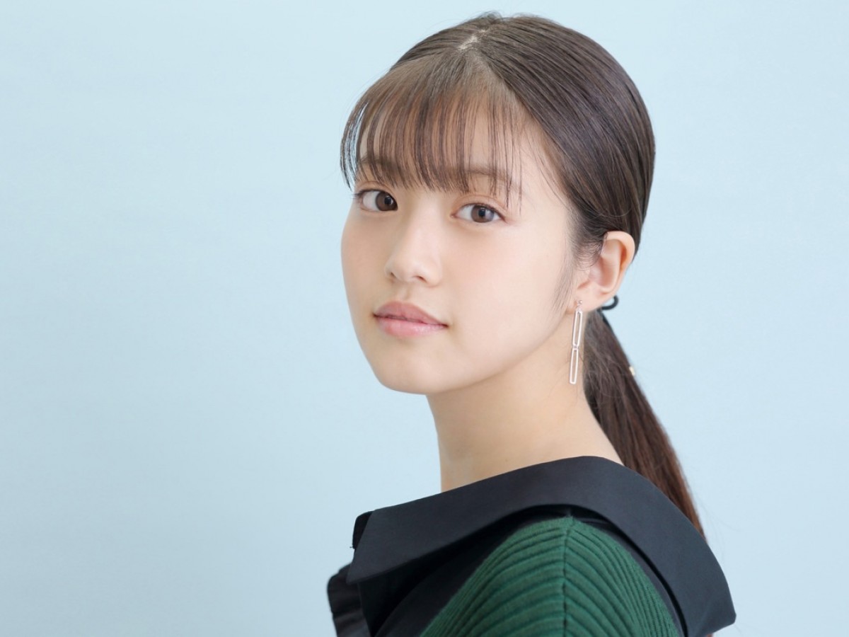 今田美桜、プライベートの服装は役柄と違い「暗いって言われます」