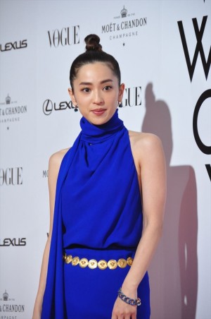 VOGUE JAPAN WOMEN OF THE YEAR 2018 授賞式・記者会見に登場した中村アン