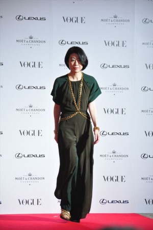 VOGUE JAPAN WOMEN OF THE YEAR 2018 授賞式・記者会見に登場した野木亜紀子
