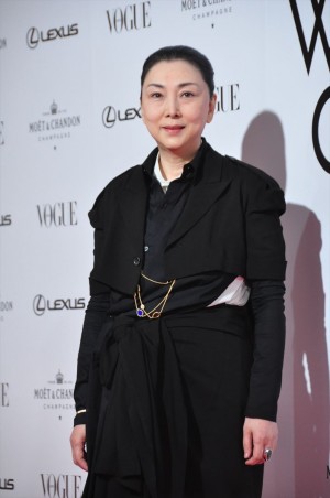 VOGUE JAPAN WOMEN OF THE YEAR 2018 授賞式・記者会見に登場した梶芽衣子