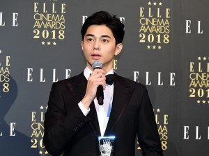 『エル シネマアワード2018』に登場した東出昌大