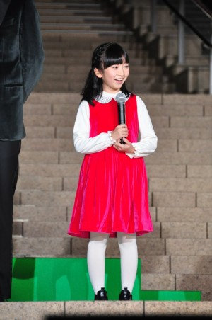 映画『グリンチ』ジャパンプレミア　東京ミッドタウン日比谷「プレミア点灯式」に登壇した横溝菜帆