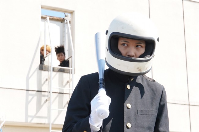 今日から俺は 清野菜名と ヘルメット男 須賀健太のバトル勃発 18年12月2日 写真 エンタメ ニュース クランクイン