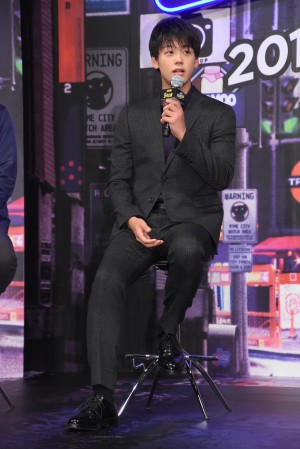 映画『名探偵ピカチュウ』製作報告会見に登壇した竹内涼真