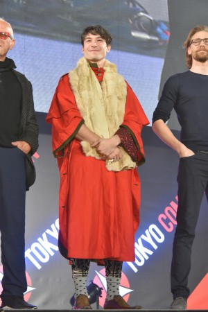 「東京コミコン2018」プレスプレビュー＆オープニングイベントに登場したエズラ・ミラー