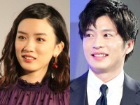 （左から）永野芽郁、田中圭