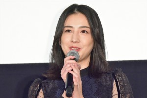 映画『かぞくいろ‐RAILWAYS わたしたちの出発‐』初日舞台挨拶に登壇した桜庭ななみ