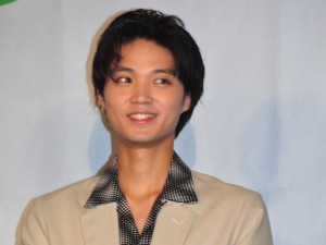 映画『春待つ僕ら』プレミア試写会イベントに出席した磯村勇斗