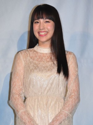 映画『春待つ僕ら』プレミア試写会イベントに出席した佐生雪