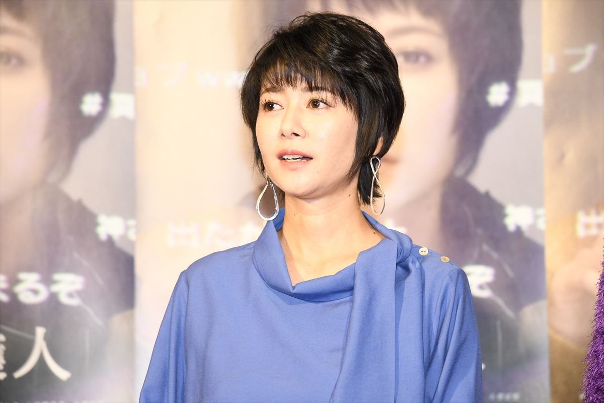 真木よう子、マイクや人に囲まれるシーンは「すごく恐怖だった」  　