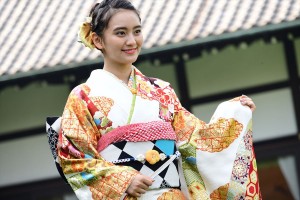 2019年オスカープロモーション晴れ着撮影会に登場した岡田結実