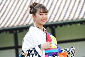 2019年オスカープロモーション晴れ着撮影会に登場した藤田ニコル