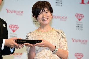 「Yahoo！検索大賞2018」発表会に登場した小林由美子