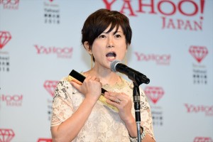「Yahoo！検索大賞2018」発表会に登場した小林由美子