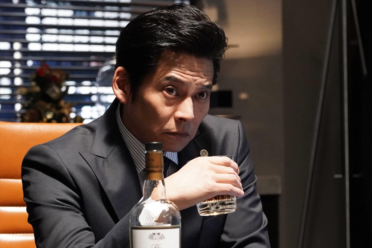 今夜『SUITS／スーツ』、織田裕二の前に検事時代の後輩・市川海老蔵が現れ…