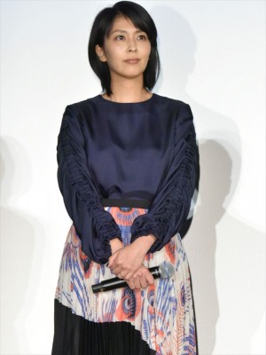 映画『来る』初日舞台挨拶に登壇した松たか子