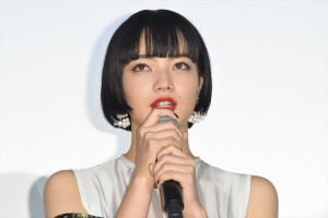 映画『来る』初日舞台挨拶に登壇した小松菜奈