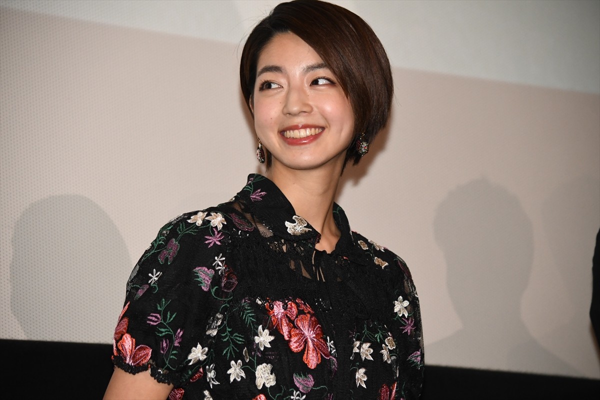 真野恵里菜、紆余曲折の主演映画公開に涙「ようやくこの日を迎えられた」