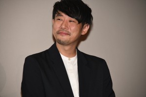 『青の帰り道』初日舞台挨拶に登壇した藤井道人監督