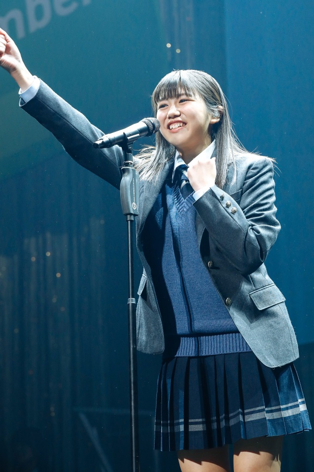 欅坂46＆けやき坂46、新メンバー10名がファンの前で初パフォーマンス
