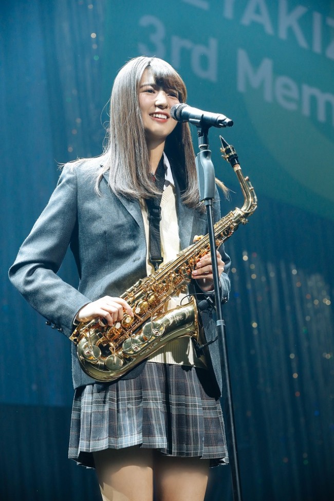 欅坂46＆けやき坂46、新メンバー10名がファンの前で初パフォーマンス