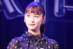 『連続ドラマW 孤高のメス』完成披露試写会に登場した山本美月