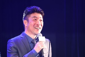 『連続ドラマW 孤高のメス』完成披露試写会に登場した内片輝監督