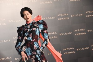 「BVLGARI AVRORA AWARDS 2018」ゴールデンカーペットセレモニーに登場した森星