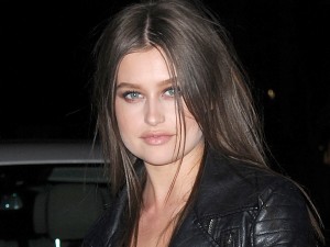 レキシー・ウッド