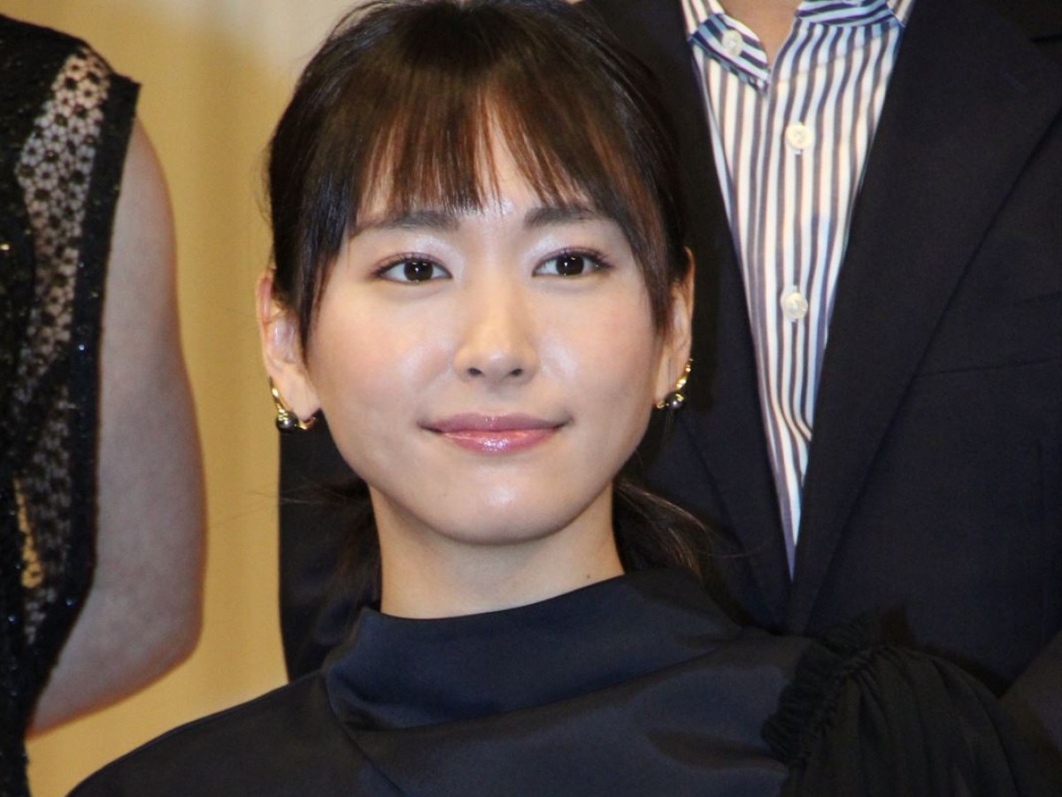 綾瀬はるか1位、新垣結衣が2位 「かかりつけ薬剤師になってほしい」芸能人